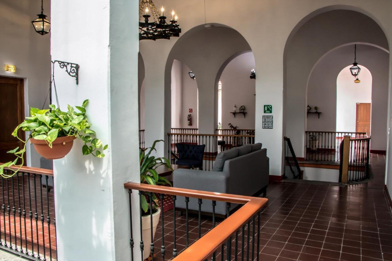 Hotel Real De Castilla Colonial غوادالاجارا المظهر الخارجي الصورة
