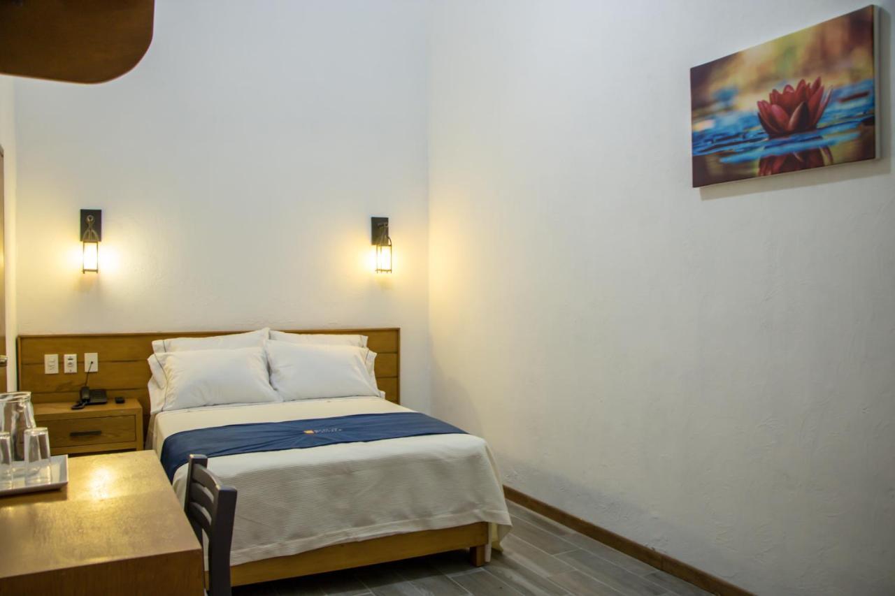 Hotel Real De Castilla Colonial غوادالاجارا المظهر الخارجي الصورة