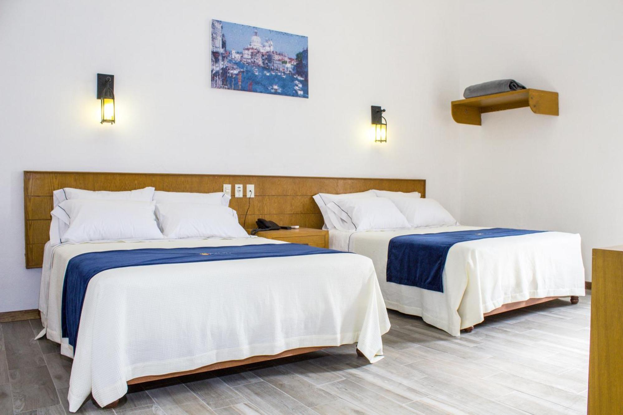 Hotel Real De Castilla Colonial غوادالاجارا الغرفة الصورة
