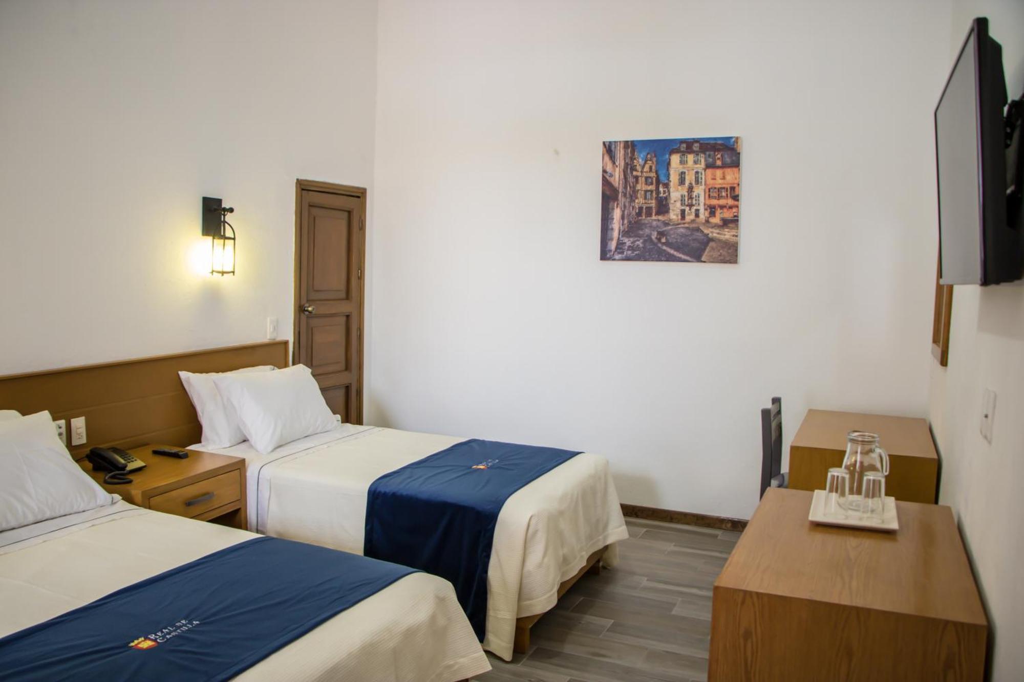 Hotel Real De Castilla Colonial غوادالاجارا المظهر الخارجي الصورة